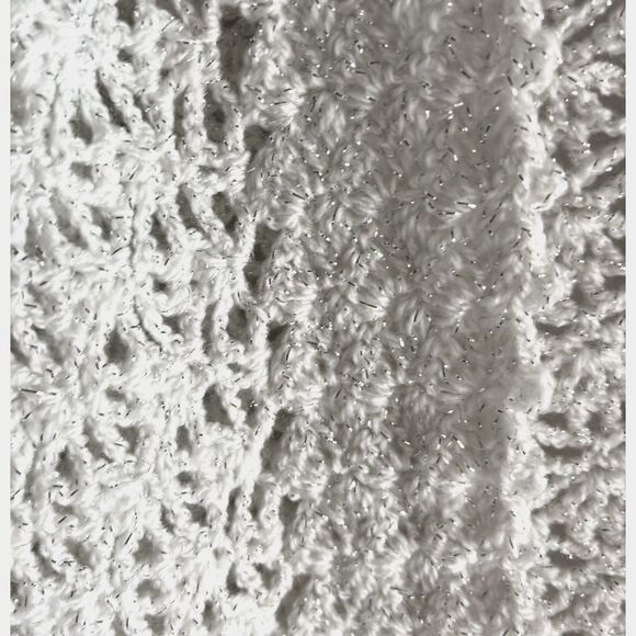 Handmade White Silver Shimmer Thread Crochet Shawl Wrap Lightweight Fringe Scarf - Picture 3 of 7